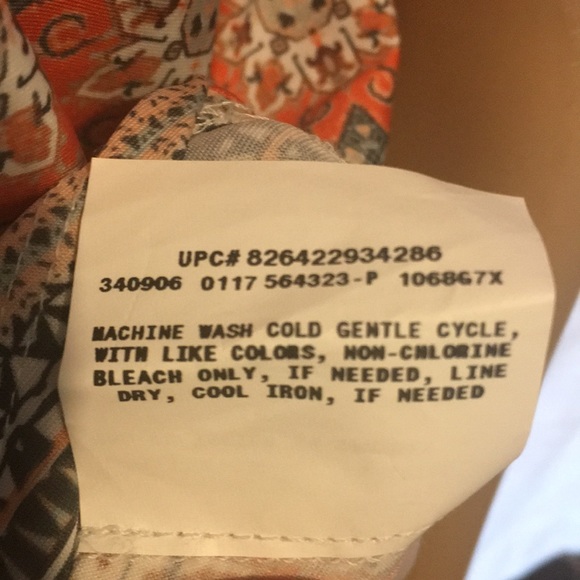 A. Byer Sleeveless Top - Picture 8 of 10